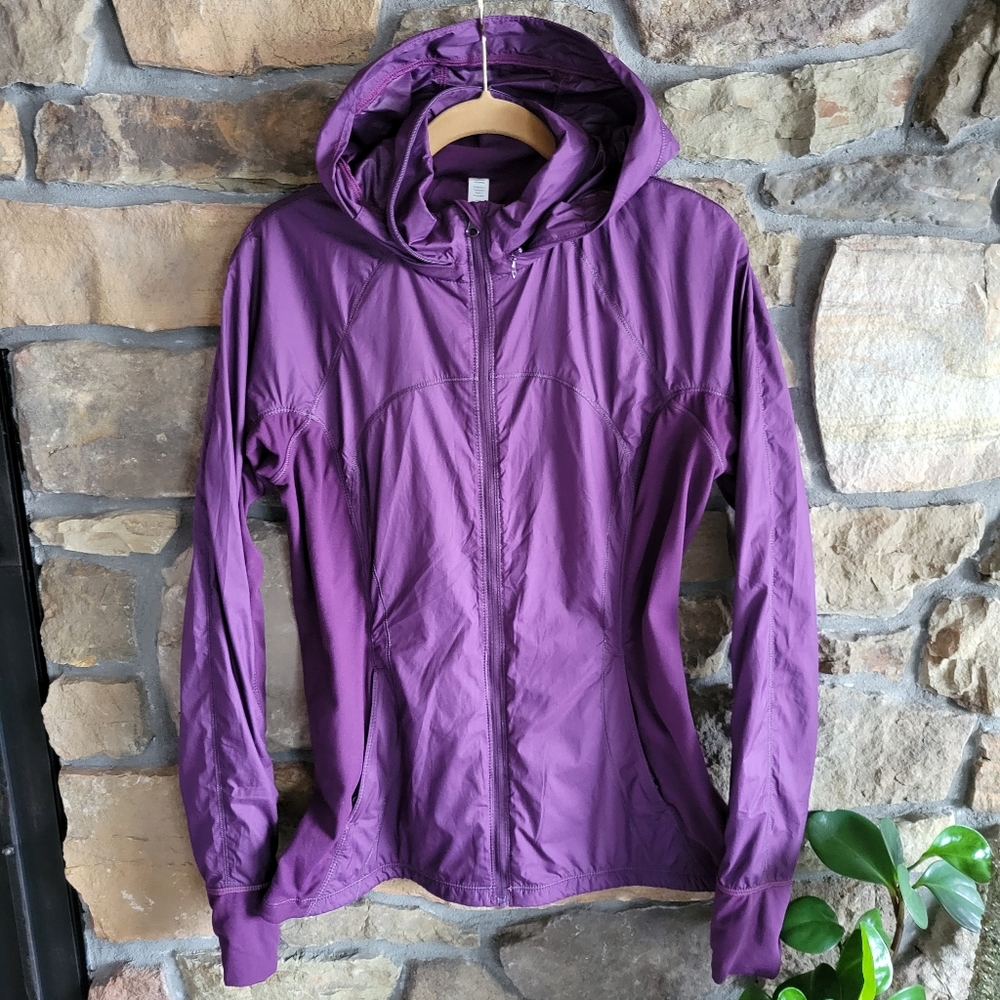Lululemon Rush Hour Jacket 8 Darkest Magenta M